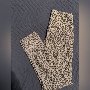 High waisted leggings